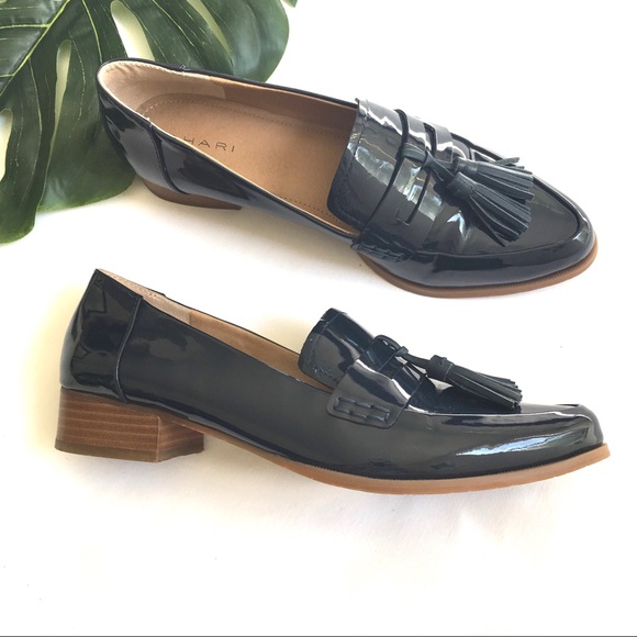 Tahari Shoes - Tahari Navy Lainey Patent Loafers Flats Size 8